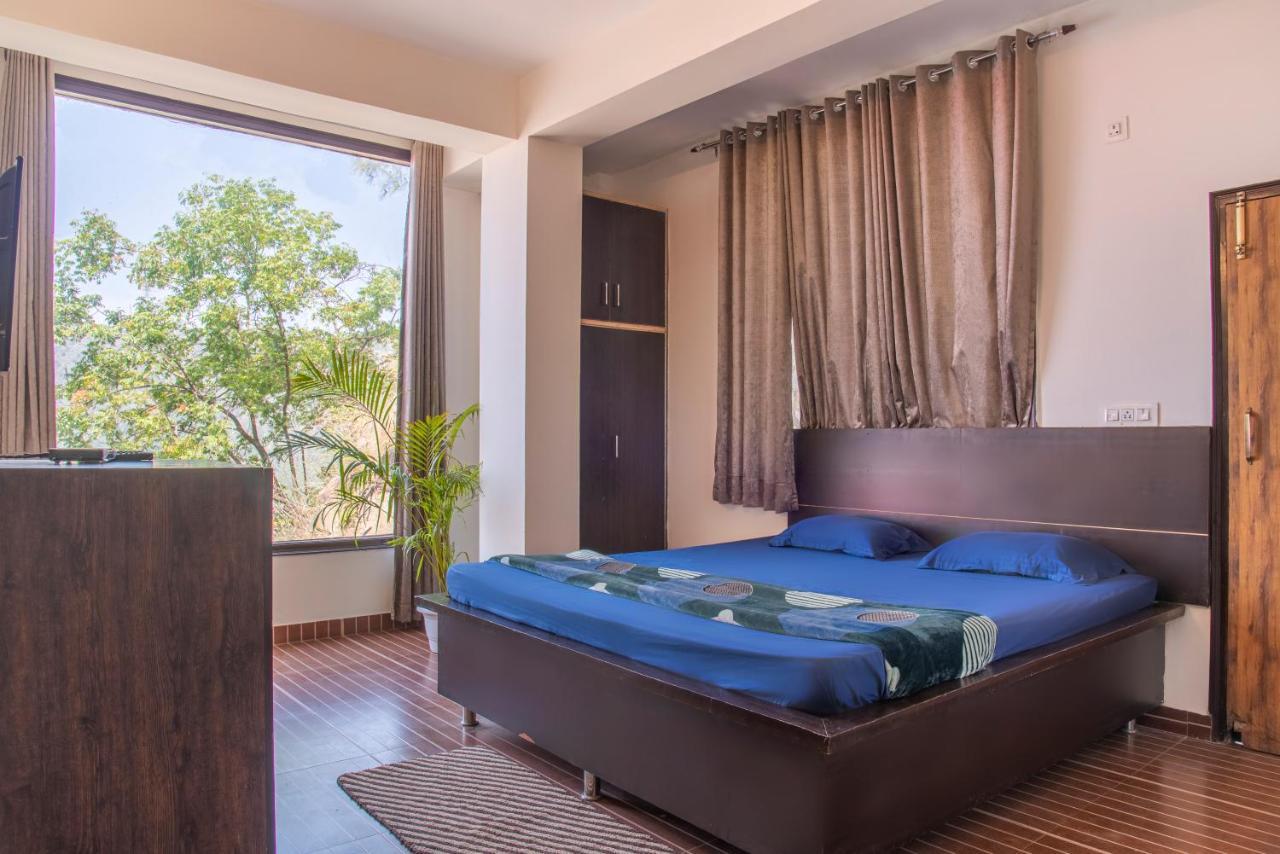 Valley View Apartments Kasauli Esterno foto