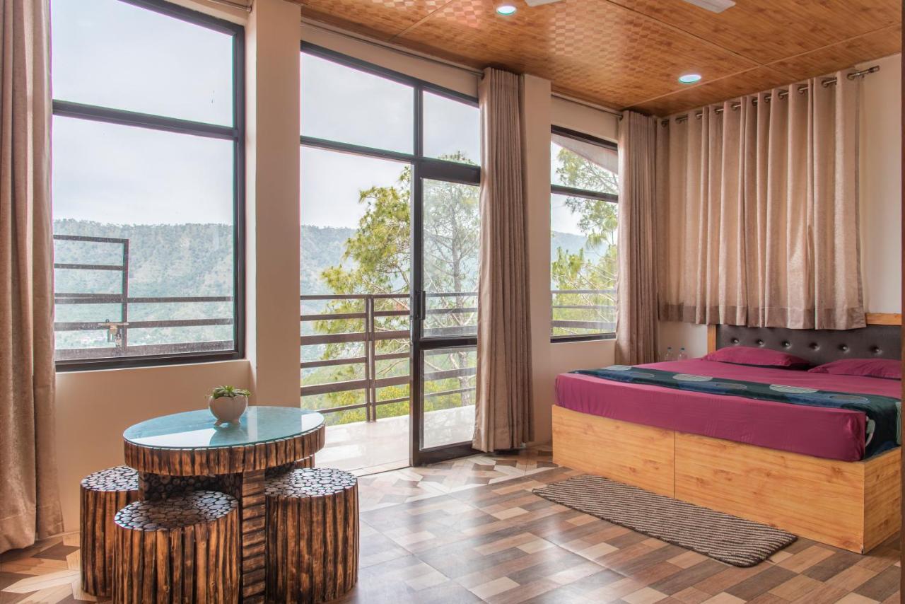 Valley View Apartments Kasauli Esterno foto