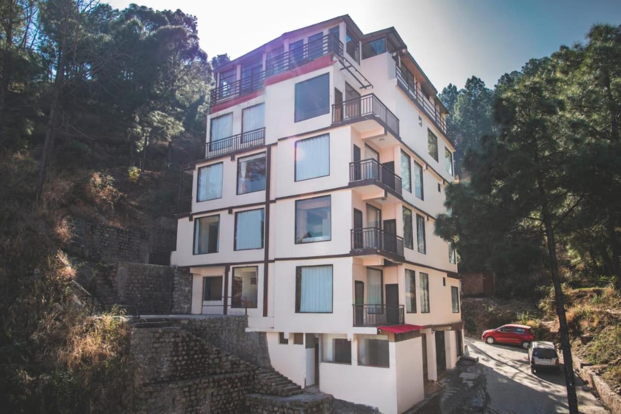 Valley View Apartments Kasauli Esterno foto